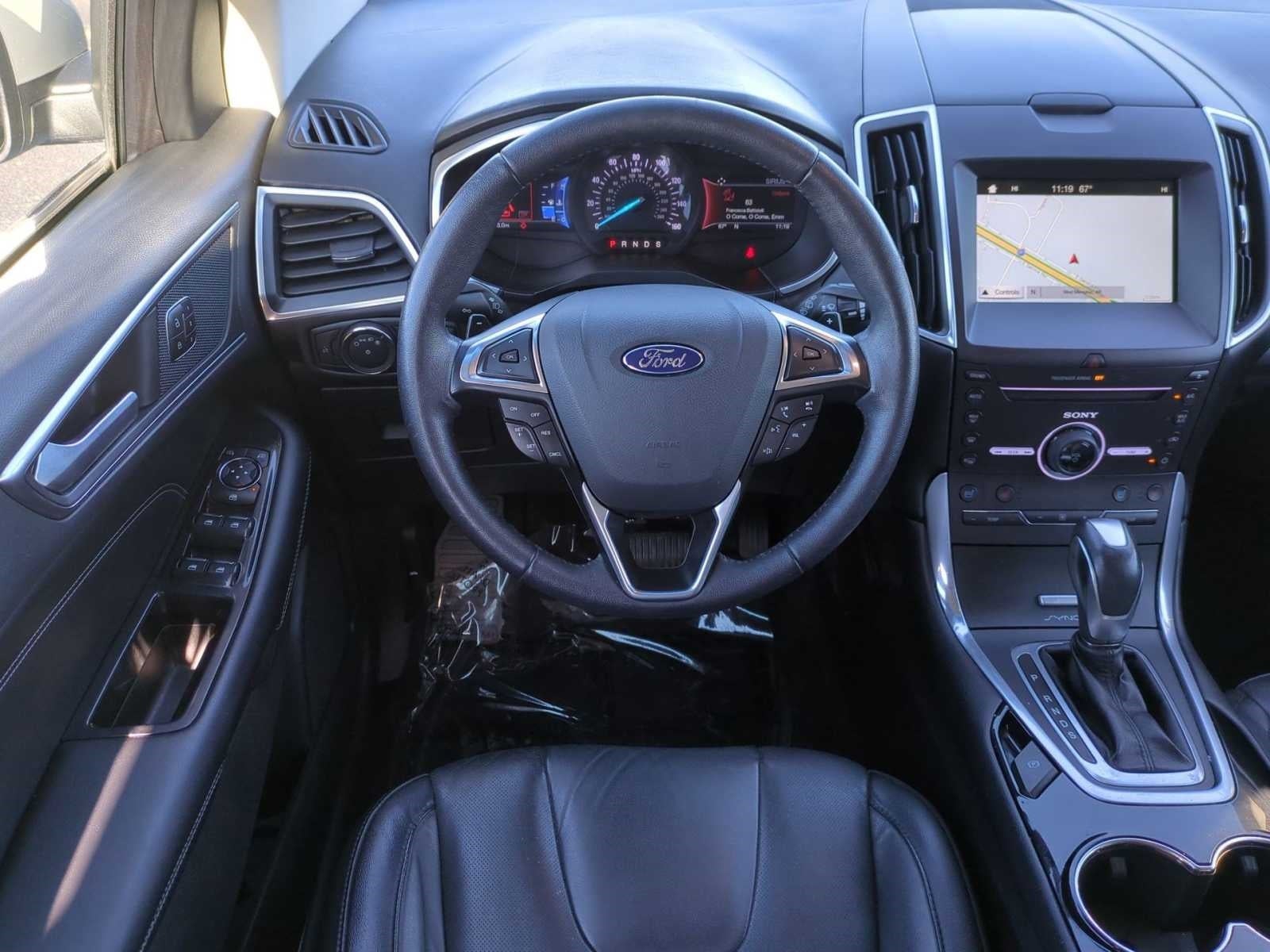 2016 Ford Edge 4dr Titanium FWD
